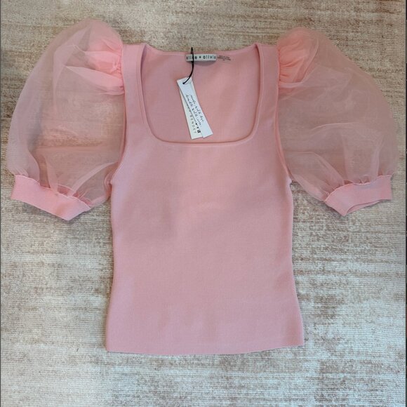 Alice + Olivia Abella Puff Sleeve Pink Top, Size S NWT - Picture 2 of 4